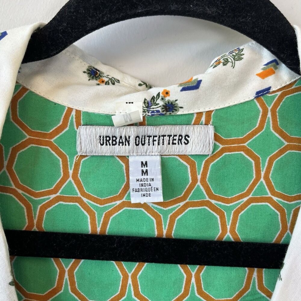 Urban Outfitters UO Gardenia Souvenir Button Down Top Patchwork Blouse Medium - Picture 10 of 12